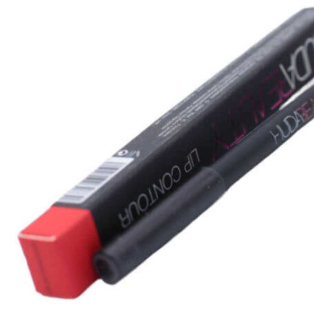 HUDA BEAUTY Lip Contour Heartbreaker NIB